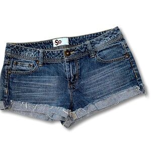SO Distressed Denim Low Rise Jean Stretch Micro Shorts Frayed Cuffs JRs SZ 9